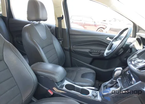 2013 Ford Escape Titanium z USA, uszkodzony, nr VIN 1FMCU9J96DUA37843